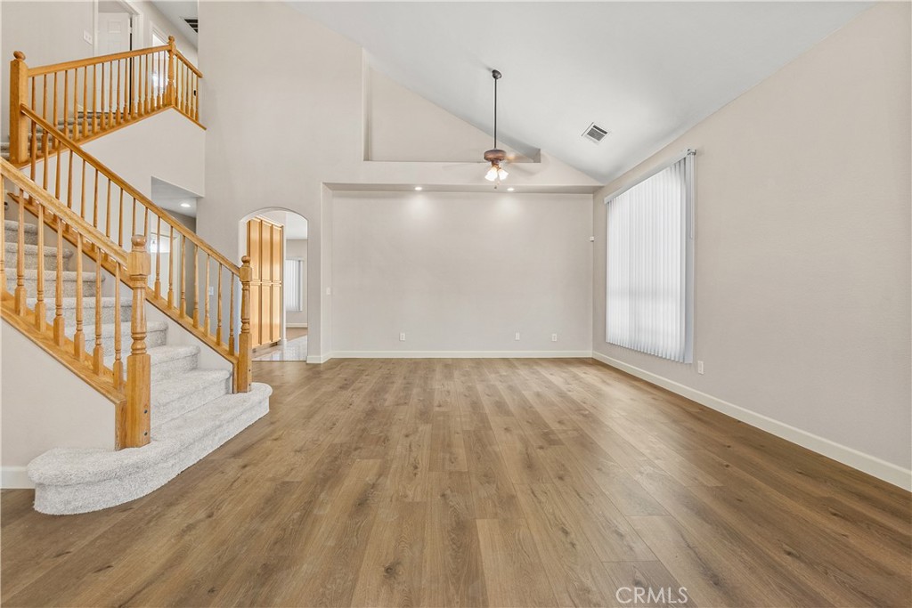 13680 Summit View Street Hesperia, CA 92344 - Photo 2 of 20 Gallery Image 2