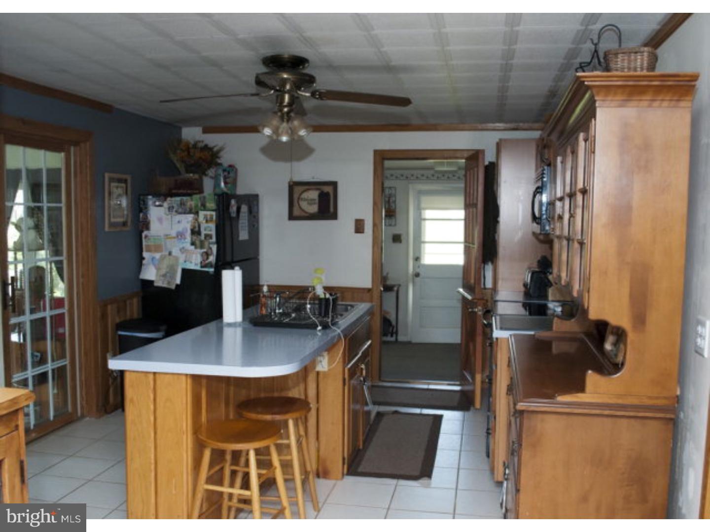 1644 Laudermilch Road Palmyra, PA 17078 - Photo 4 of 25 Gallery Image 4