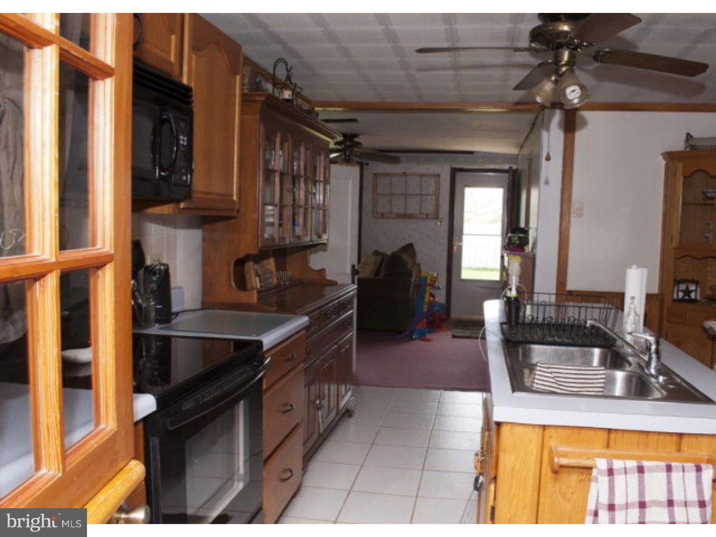 1644 Laudermilch Road Palmyra, PA 17078 - Photo 5 of 25 Gallery Image 5