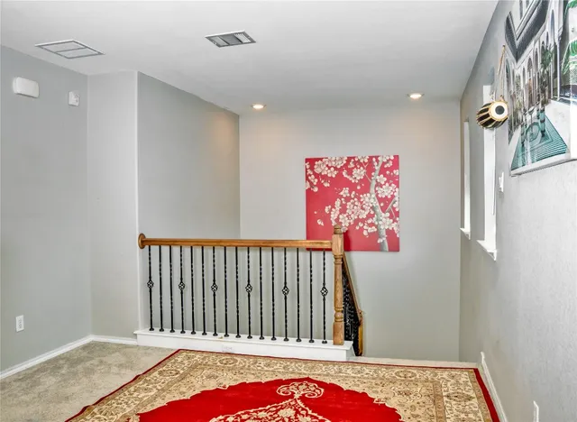 a view of entryway with a rug