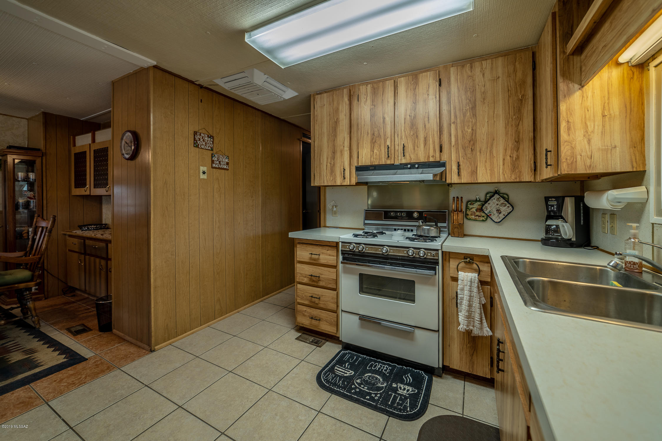 5724 West Rocking Cir Street Tucson, AZ 85713 - Photo 6 of 32 Gallery Image 6