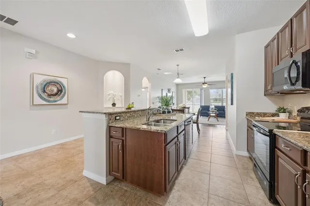 $500,000 | 2405 Osprey Woods Circle, Orlando, FL 32820