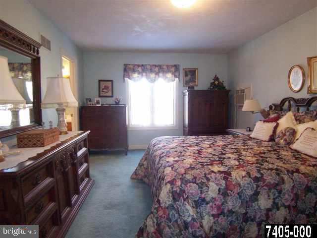 585 Woodside Road York, PA 17406 - Photo 18 of 25 Gallery Image 18