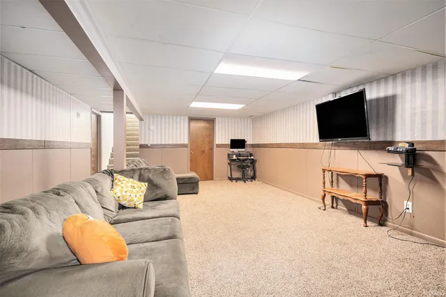 $279,900 | 24710 Aric Way, Elkhart, IN 46517