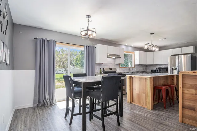 $279,900 | 24710 Aric Way, Elkhart, IN 46517