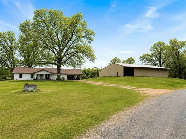 $242,300 | 377 Paulk Road, Jonesville, LA 71343