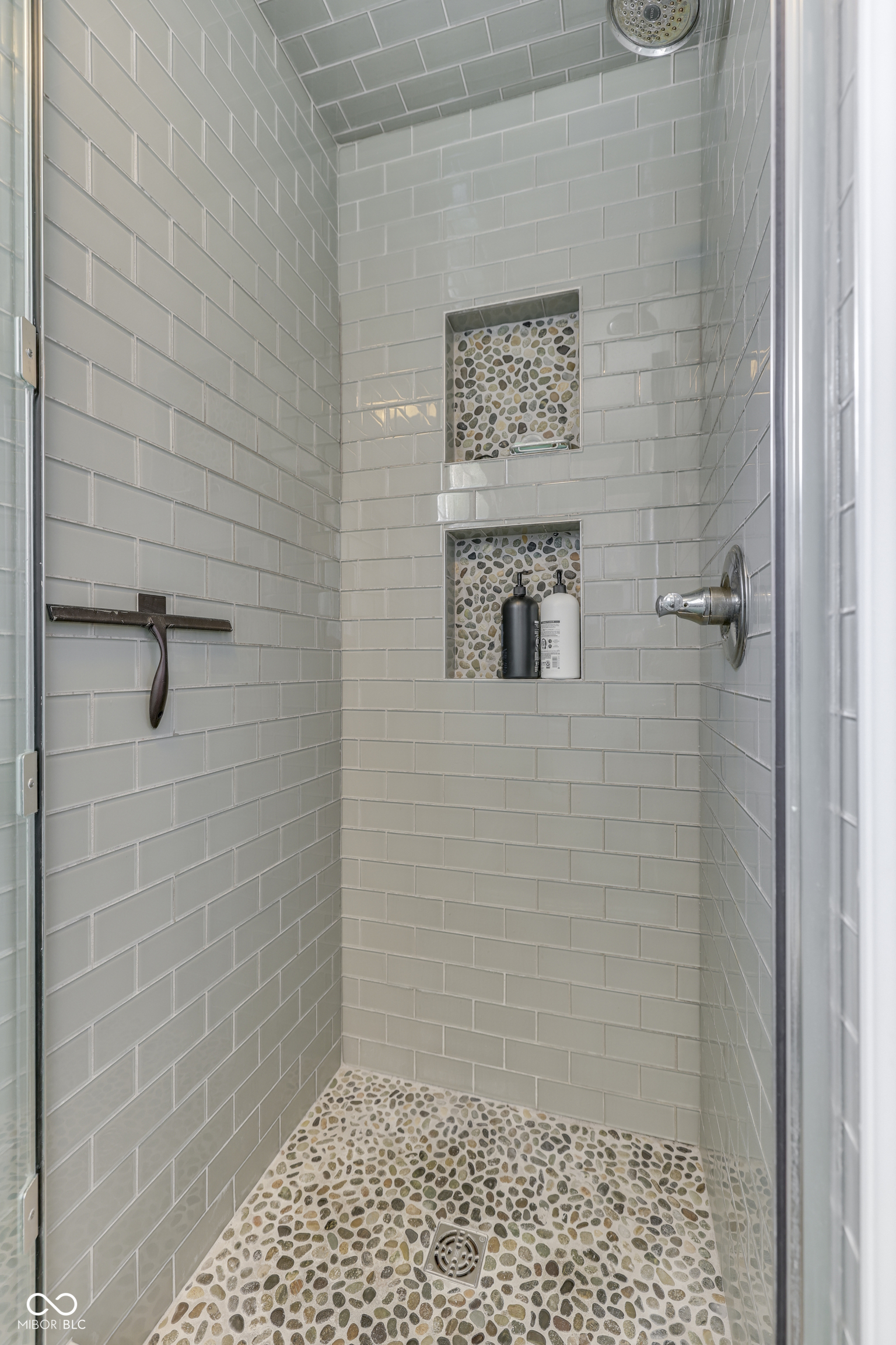 2780 Wicker Road Indianapolis, IN 46217 - Photo 25 of 110