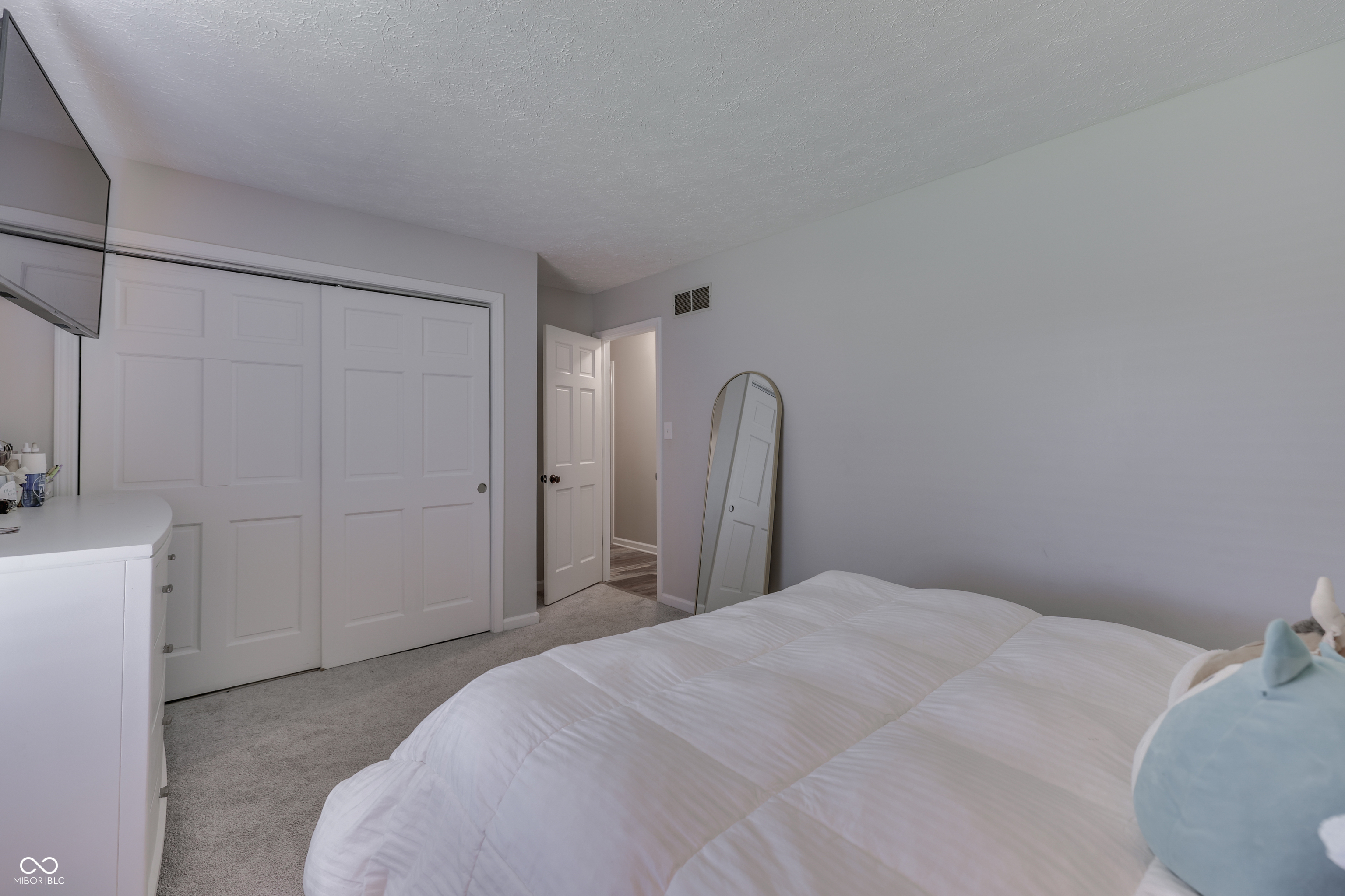 2780 Wicker Road Indianapolis, IN 46217 - Photo 28 of 110