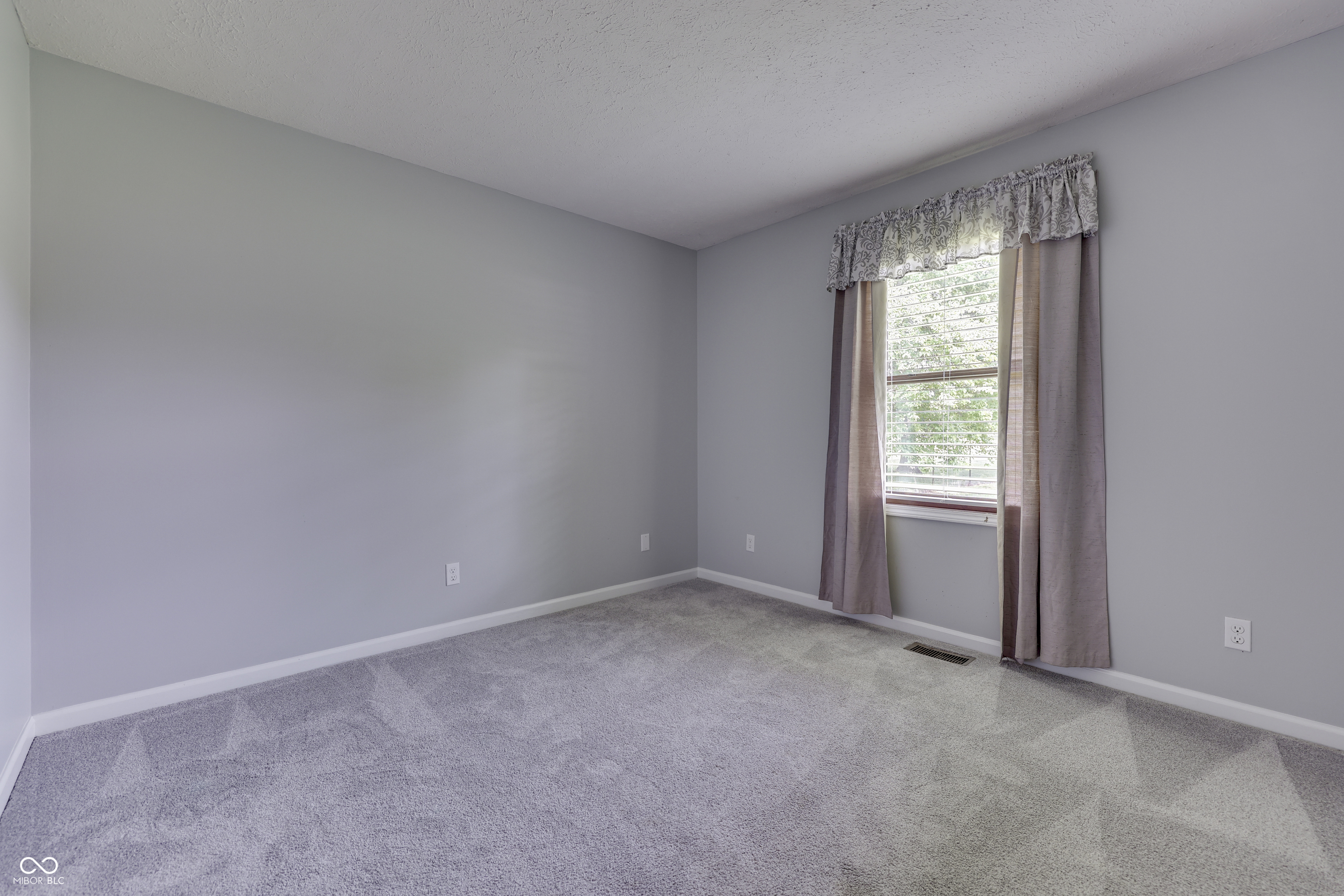 2780 Wicker Road Indianapolis, IN 46217 - Photo 30 of 110