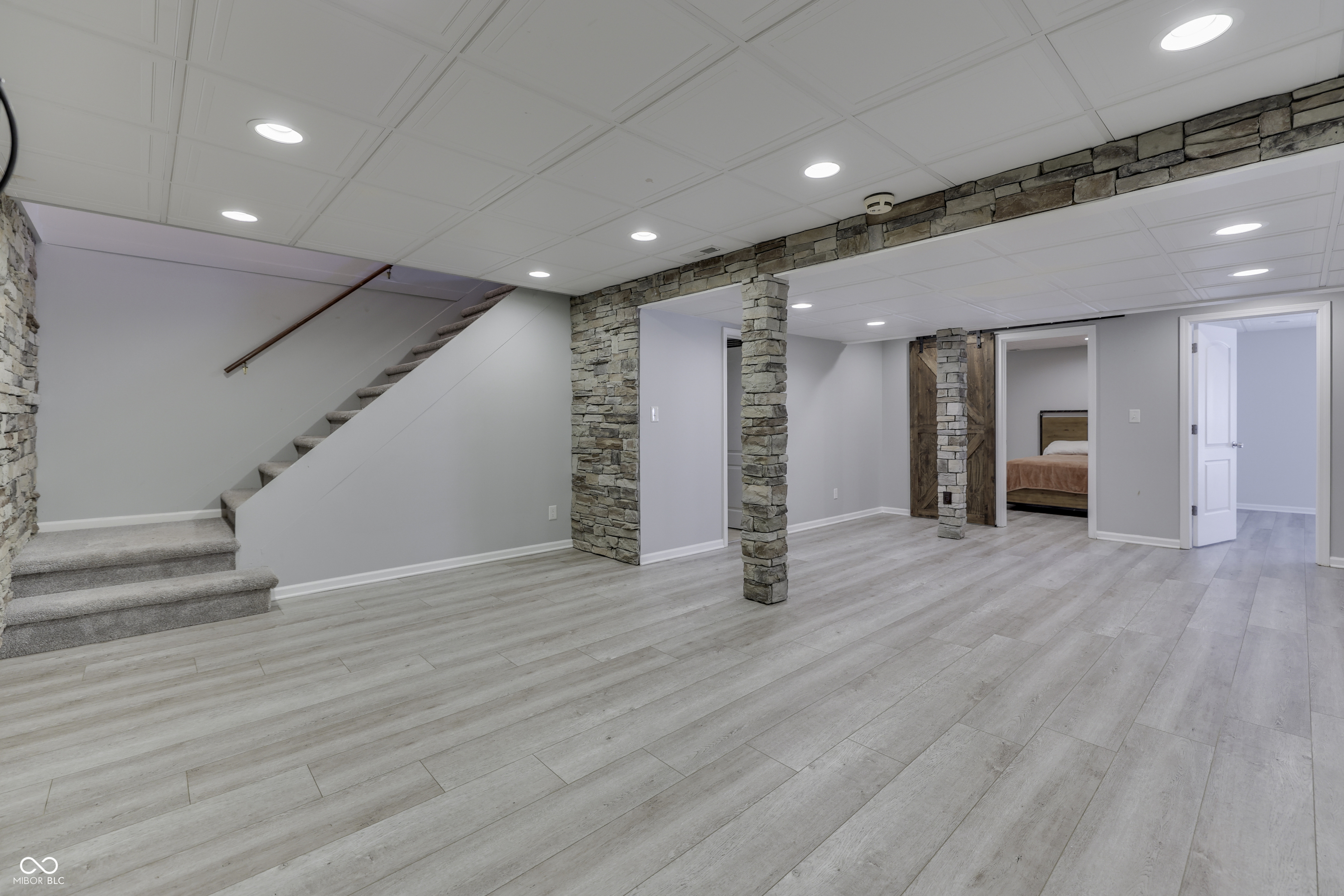 2780 Wicker Road Indianapolis, IN 46217 - Photo 39 of 110