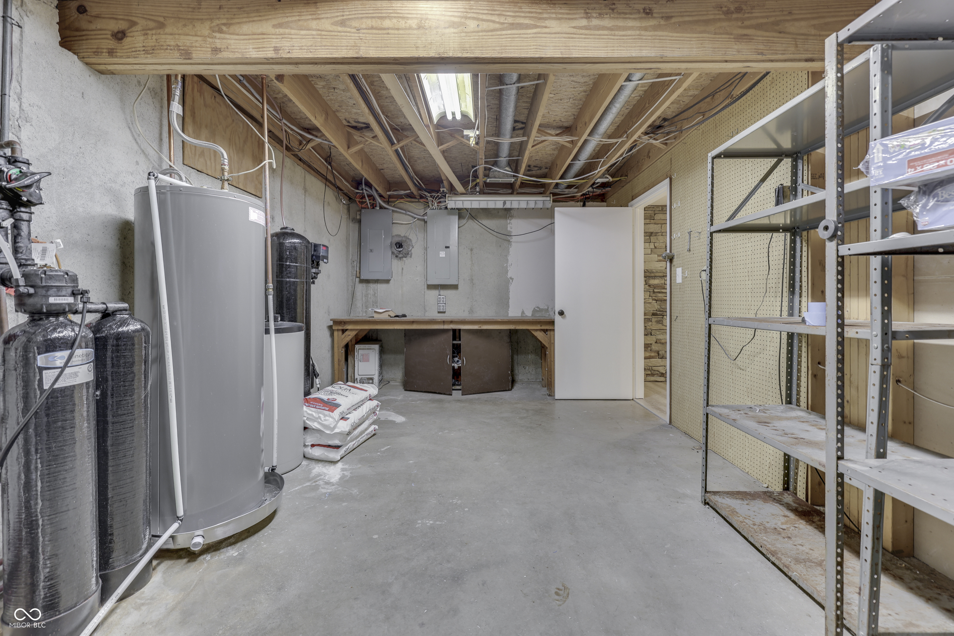 2780 Wicker Road Indianapolis, IN 46217 - Photo 50 of 110