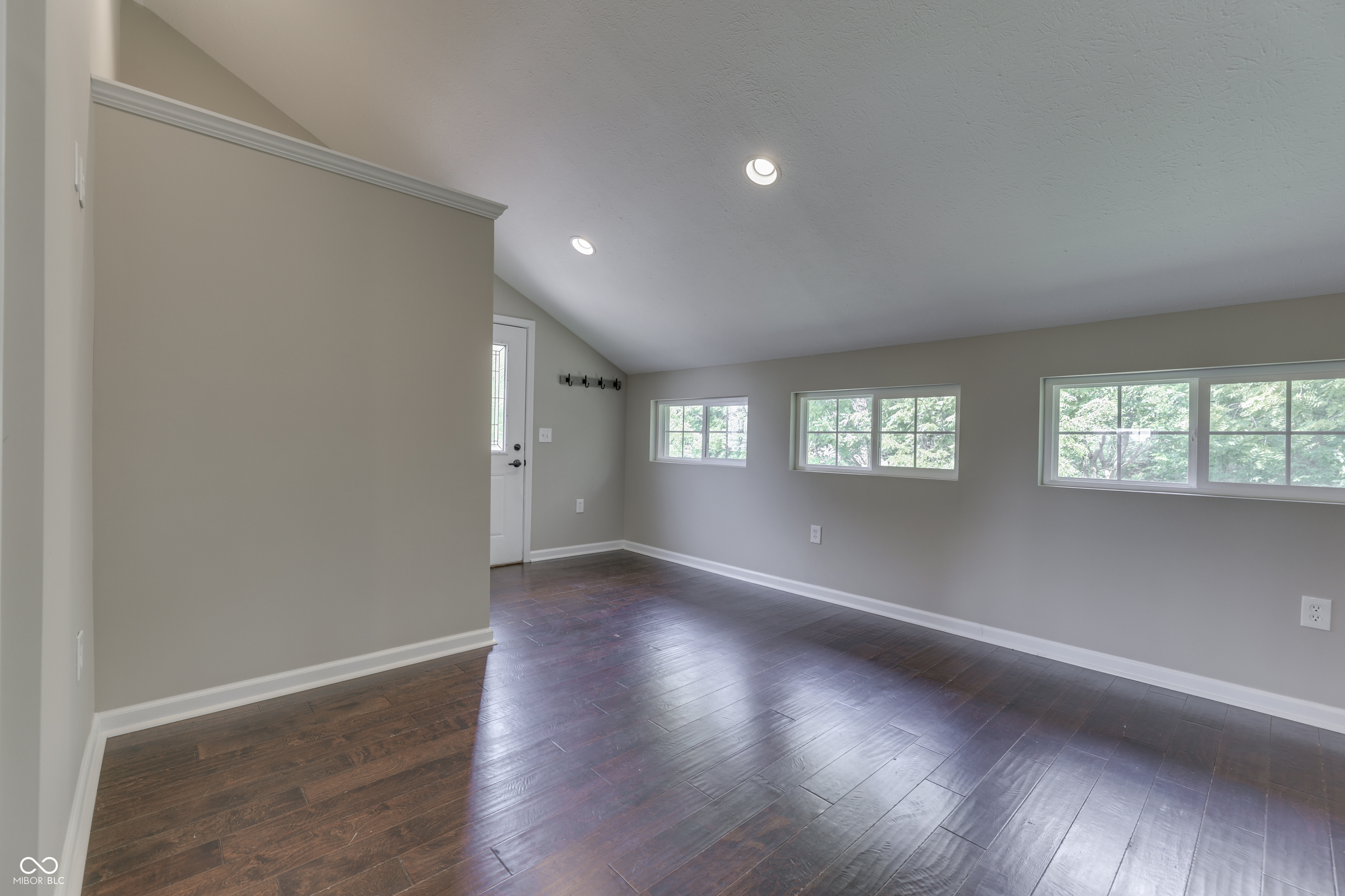 2780 Wicker Road Indianapolis, IN 46217 - Photo 77 of 110