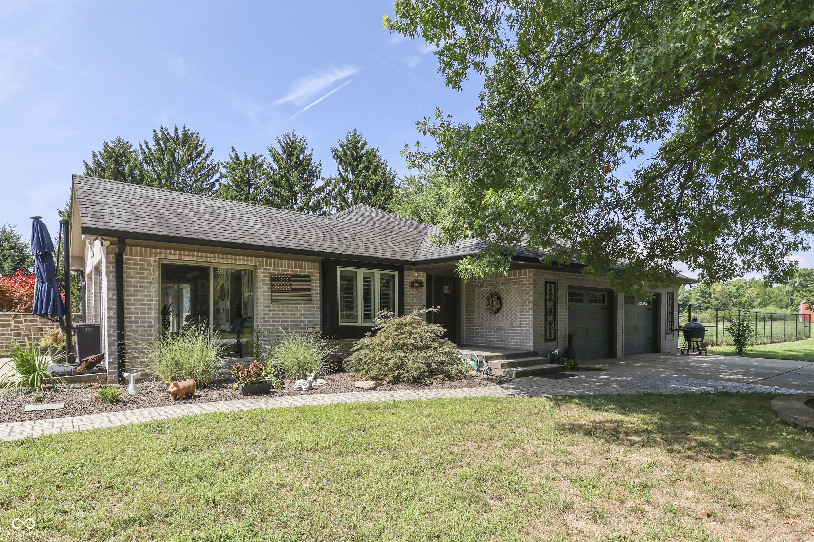 2780 Wicker Road Indianapolis, IN 46217 - Photo 8 of 110