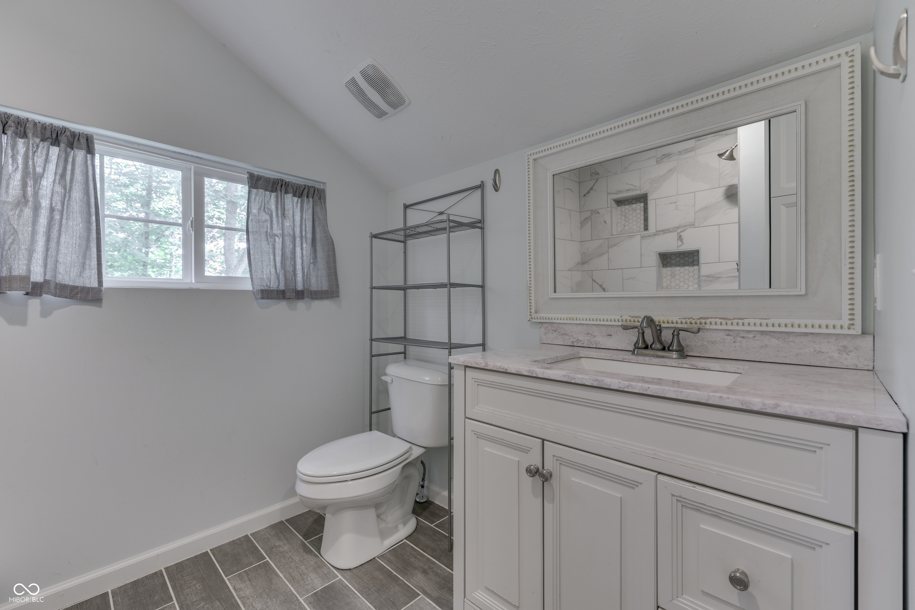 2780 Wicker Road Indianapolis, IN 46217 - Photo 88 of 110