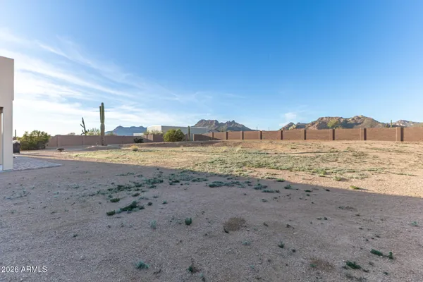 $749,999 | 304 East McKellips Boulevard, Apache Junction, AZ 85119