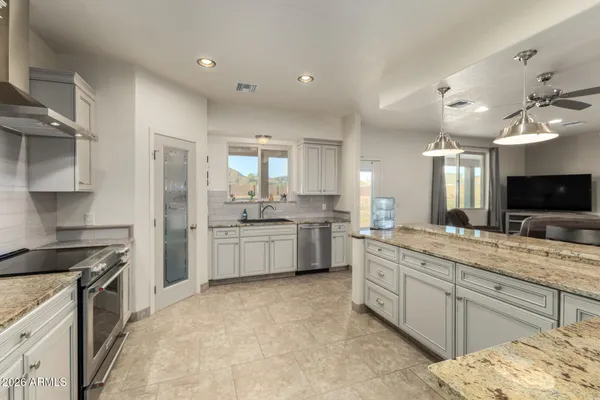 $749,999 | 304 East McKellips Boulevard, Apache Junction, AZ 85119