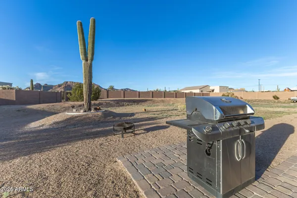 $765,000 | 304 East McKellips Boulevard, Apache Junction, AZ 85119