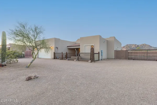 $749,999 | 304 East McKellips Boulevard, Apache Junction, AZ 85119