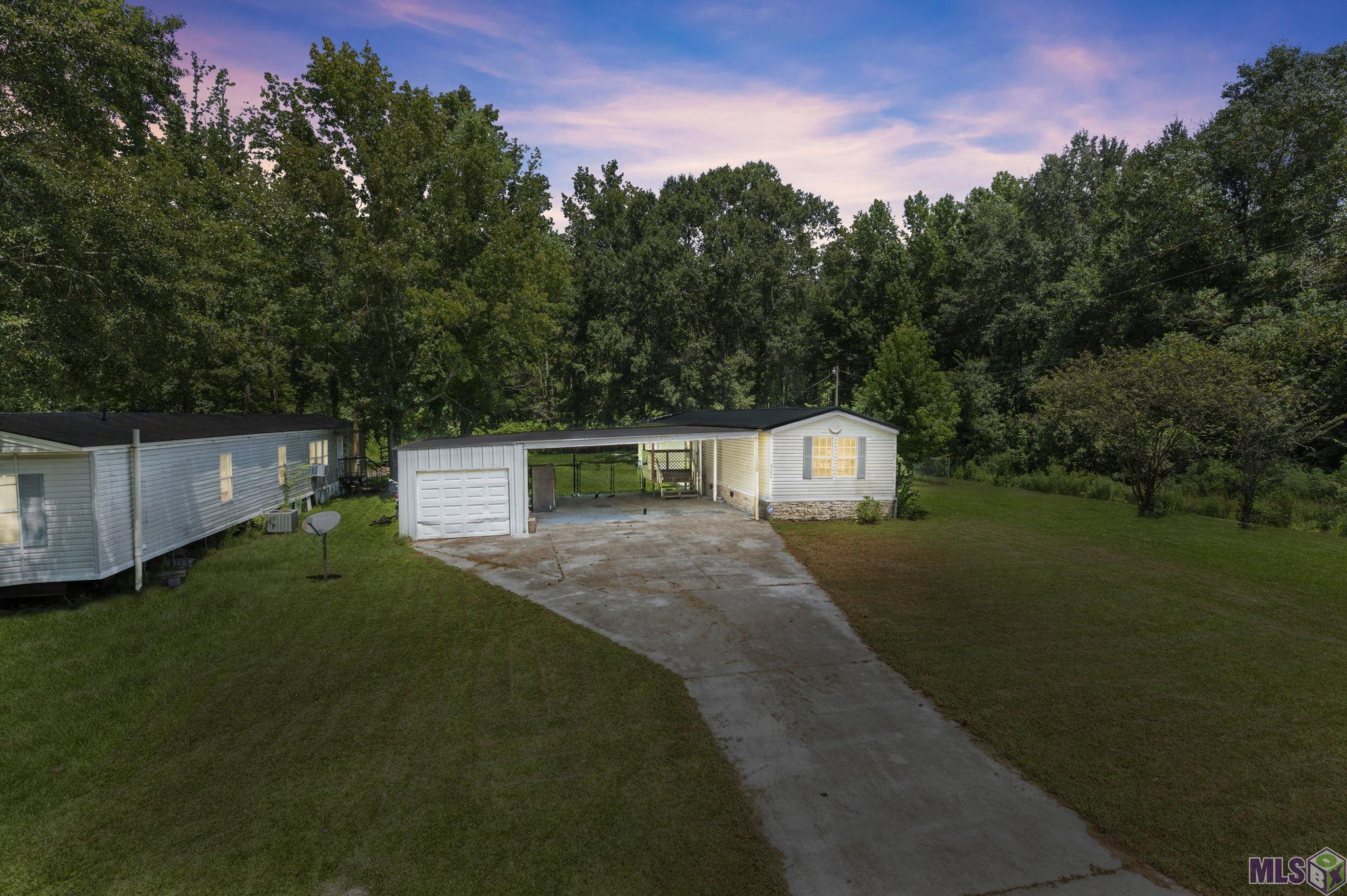 9779 Spike Ridge Avenue Zachary, LA 70791 - Photo 3 of 7