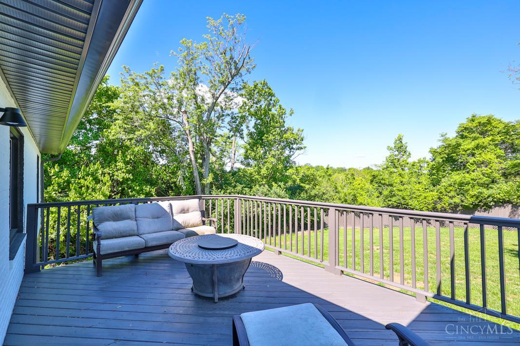 5072 Springdale Road Cincinnati, OH 45251 - Photo 49 of 56