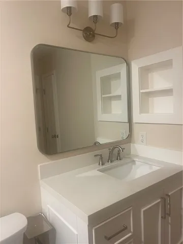 $2,200 | 104 Courtyard Villas Lane, Unit D9, St. Simons Island, GA 31522