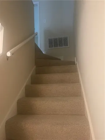 $2,200 | 104 Courtyard Villas Lane, Unit D9, St. Simons Island, GA 31522