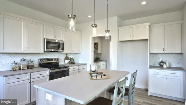 $579,900 | 157 Copper Ridge Drive, Newmanstown, PA 17073