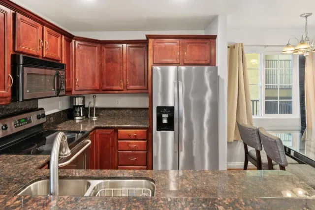 $2,100 | 5055 Collwood Boulevard, Unit 303, San Diego, CA 92115