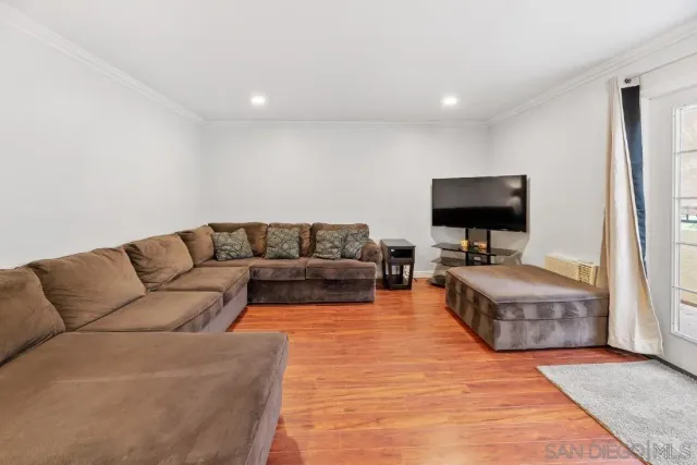 $2,100 | 5055 Collwood Boulevard, Unit 303, San Diego, CA 92115