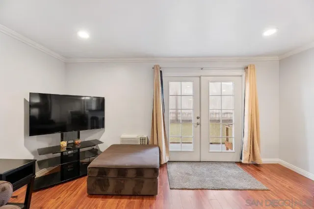 $2,100 | 5055 Collwood Boulevard, Unit 303, San Diego, CA 92115