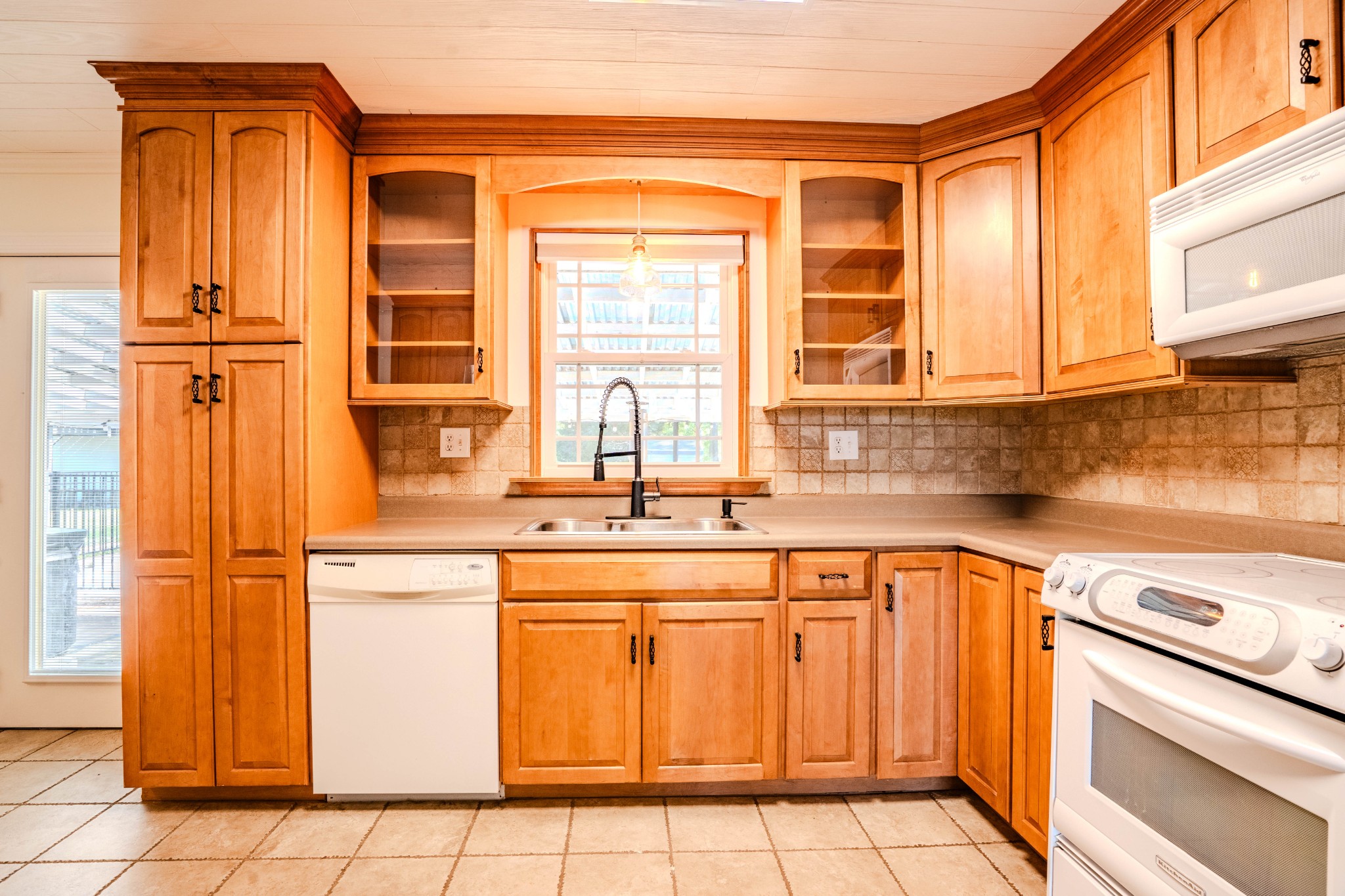 20510 Old Elkmont Road Athens, AL 35614 - Photo 9 of 64