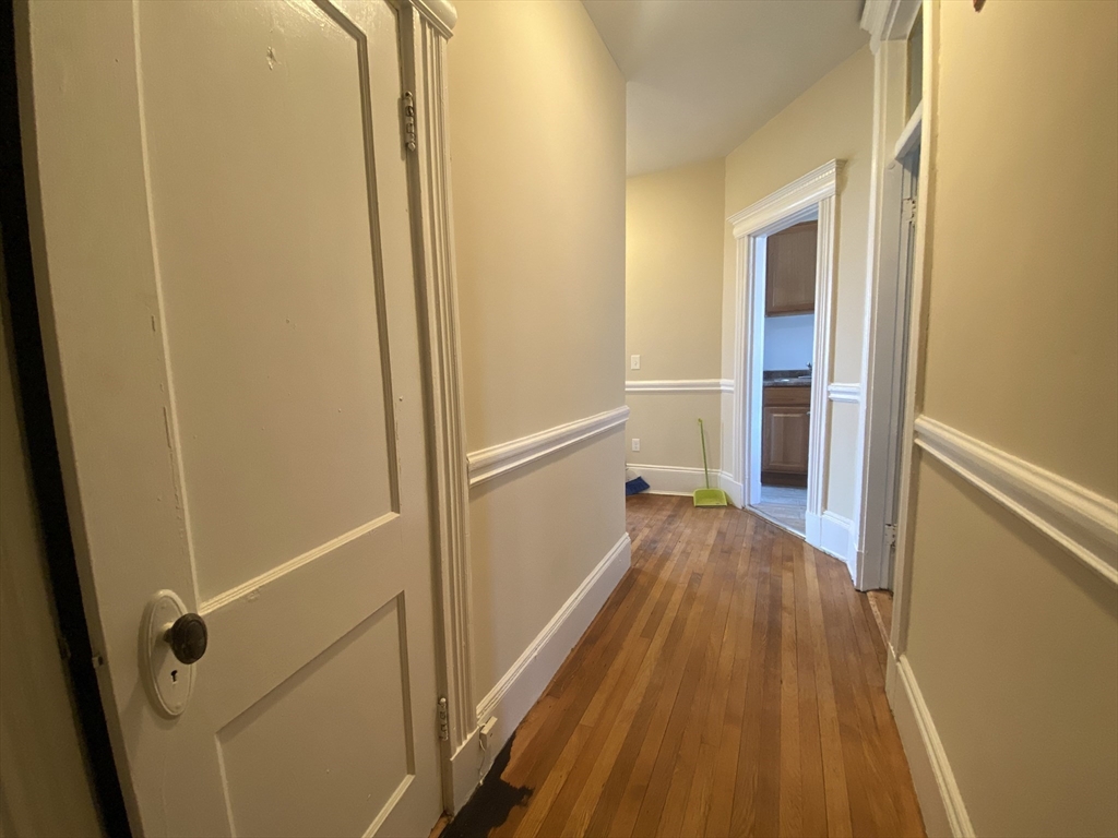 327 Huntington Avenue, Unit 26 Boston, MA 02115 - Photo 2 of 4