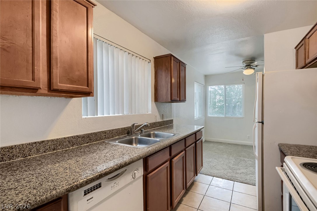 1806 North Decatur Boulevard, Unit 202 Las Vegas, NV 89108 - Photo 6 of 18