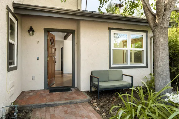 $1,249,000 | 820 West Victoria Street, Unit D, Santa Barbara, CA 93101