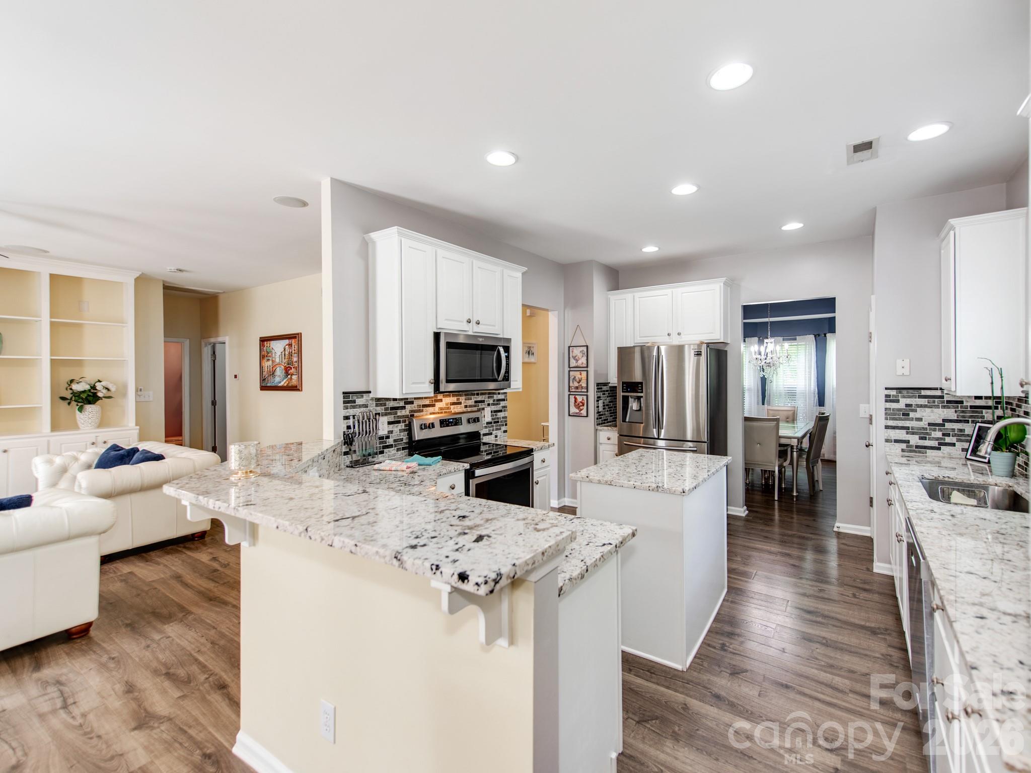 2536 Sandy Ridge Lane Matthews, NC 28105 - Photo 9 of 43