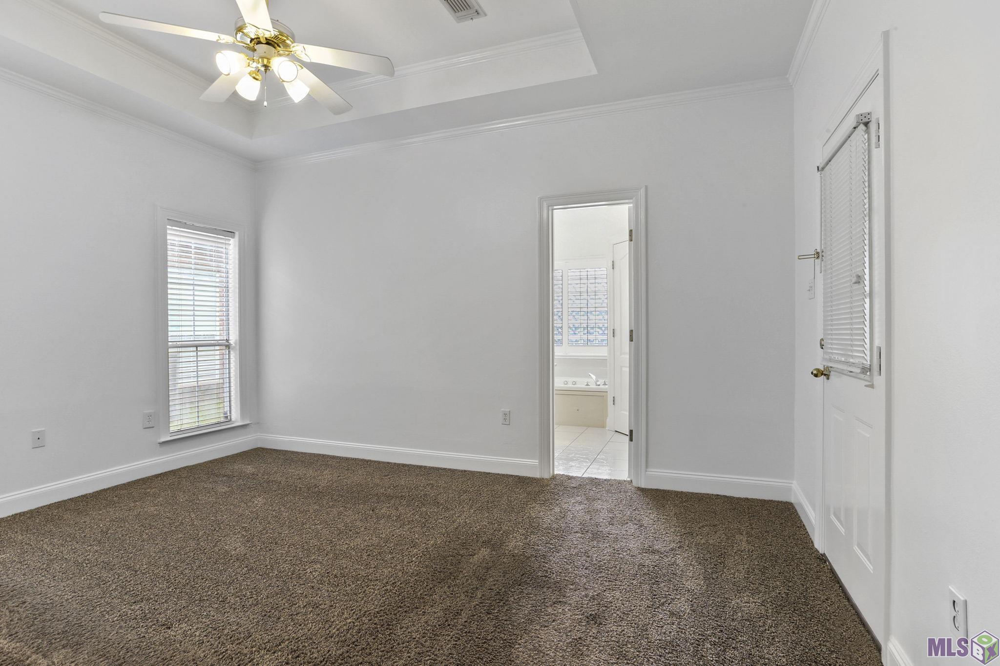 2137 Hunters Way Drive Baton Rouge, LA 70816 - Photo 8 of 11 Gallery Image 8