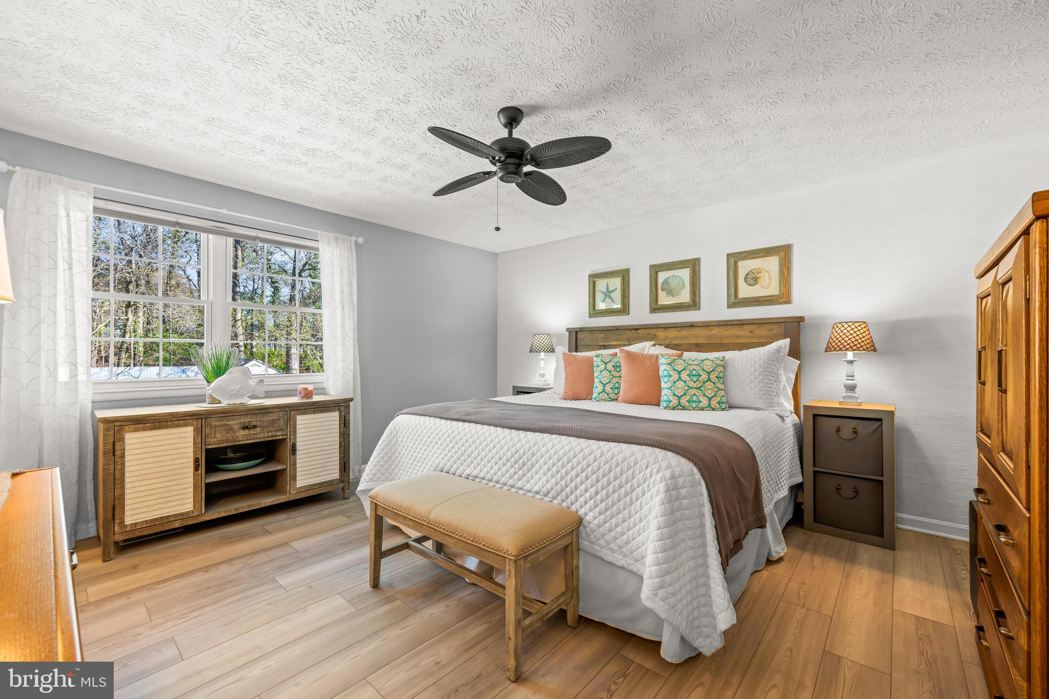 15 Yew Road Baltimore, MD 21221 - Photo 40 of 61 a bed room with a bed and a window