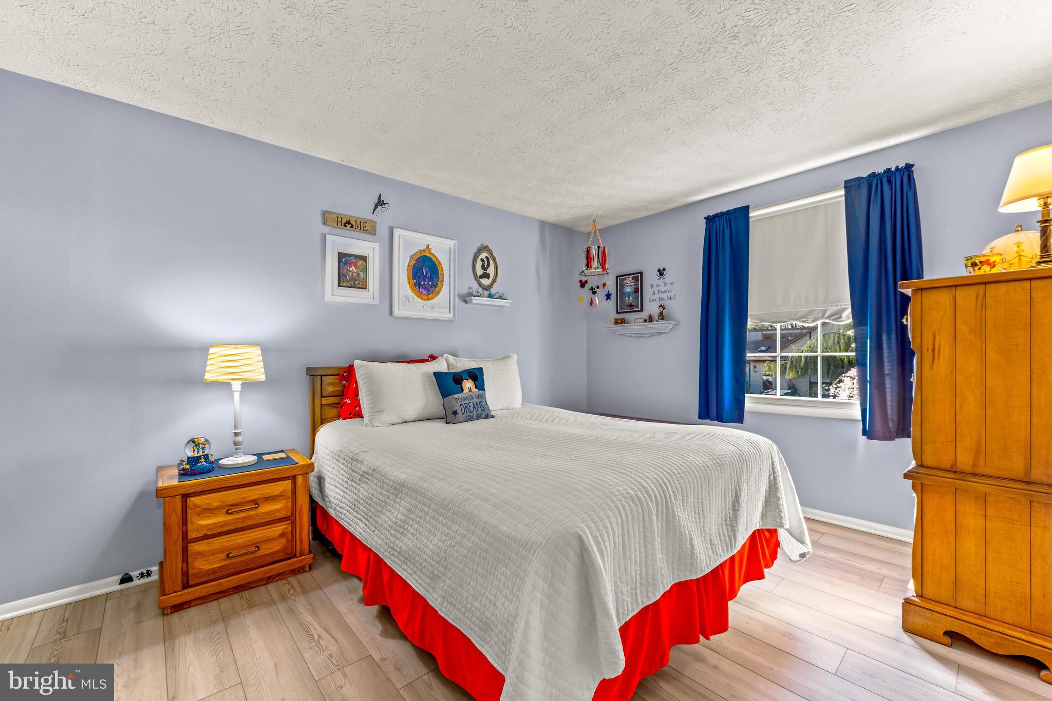 15 Yew Road Baltimore, MD 21221 - Photo 47 of 61 a bedroom with a bed and a window