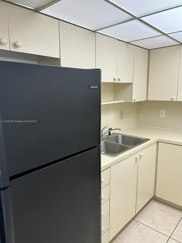 $1,500 | 15600 Northwest 7th Avenue, Unit 805, Miami, FL 33169