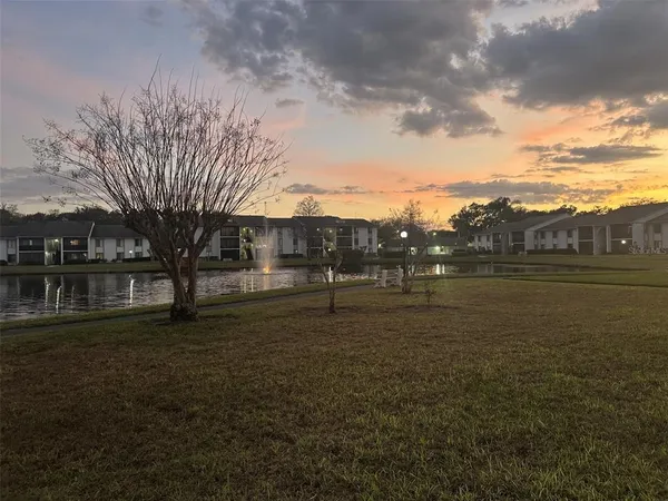 $195,000 | 8211 Sun Spring Circle, Unit 42, Orlando, FL 32825