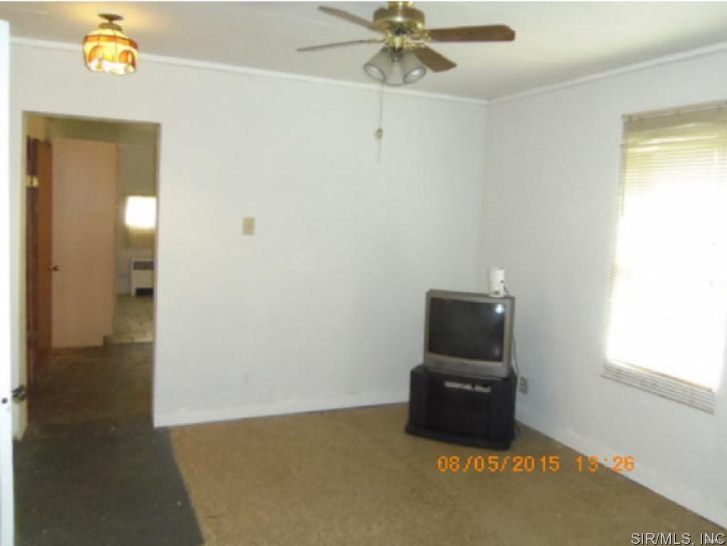 608 Eiler Road Belleville, IL 62223 - Photo 4 of 11 Gallery Image 4