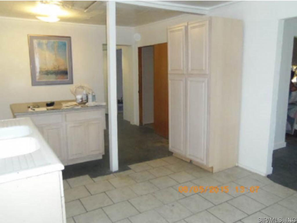 608 Eiler Road Belleville, IL 62223 - Photo 6 of 11 Gallery Image 6