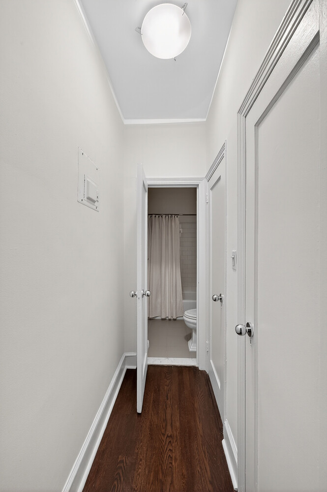 203 East 72nd Street, Unit 3N Manhattan, NY 10021 - Photo 12 of 14