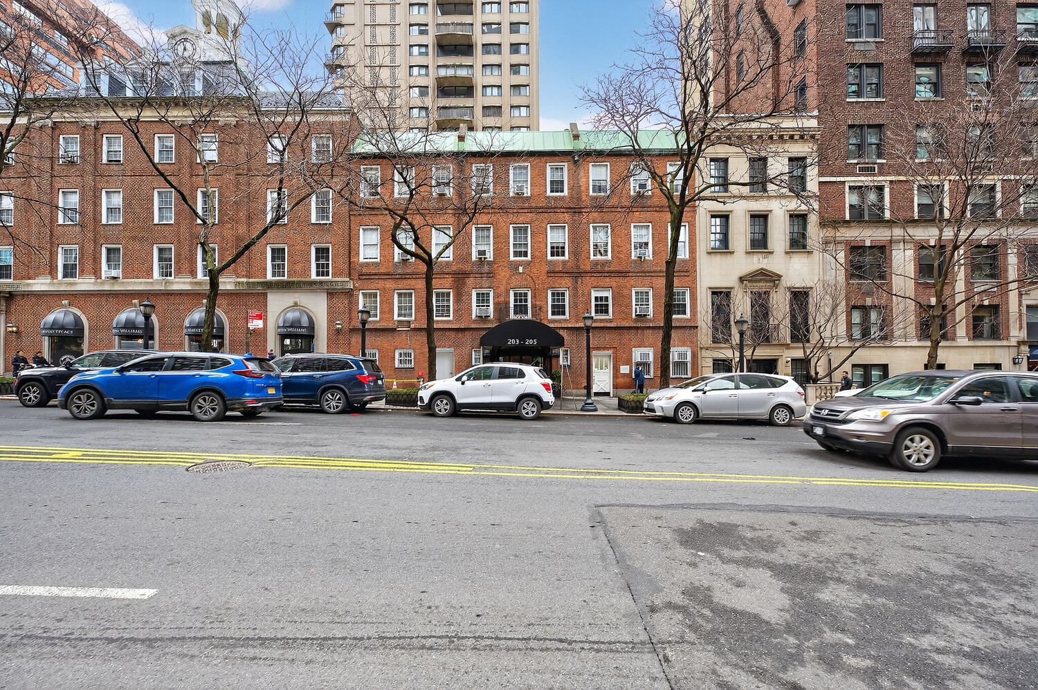 203 East 72nd Street, Unit 3N Manhattan, NY 10021 - Photo 13 of 14