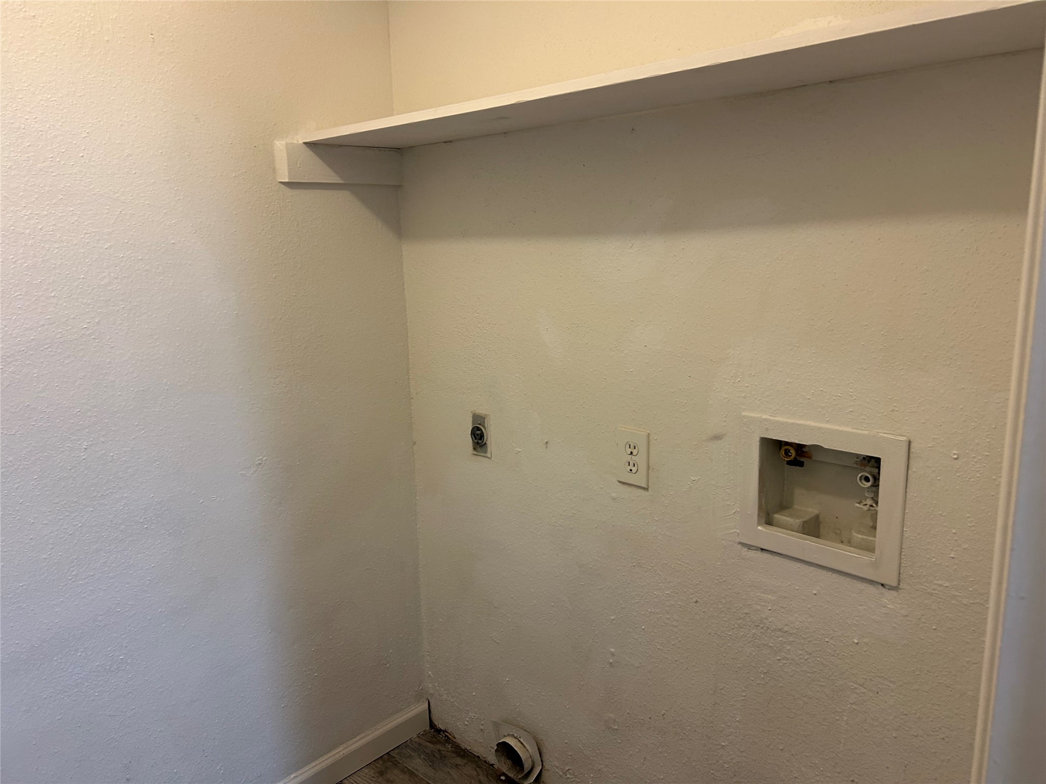 9700 Leawood Boulevard, Unit 1407 Houston, TX 77099 - Photo 7 of 10