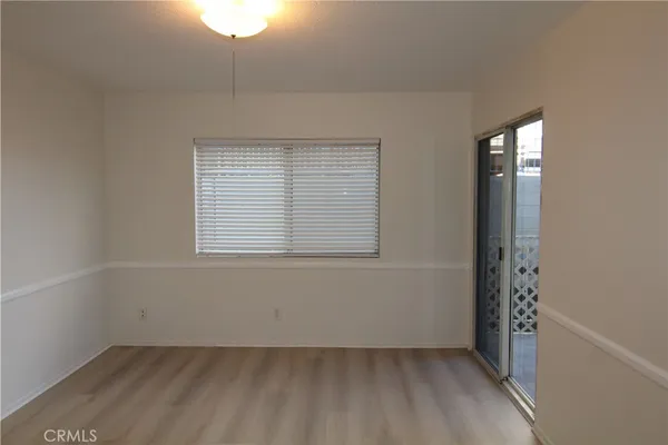 $2,475 | 955 East 3rd Street, Unit 204, Long Beach, CA 90802