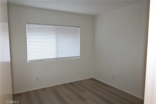 $2,475 | 955 East 3rd Street, Unit 204, Long Beach, CA 90802
