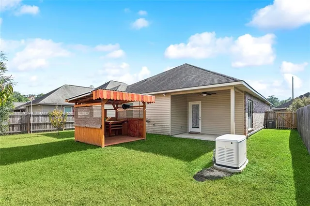 $260,000 | 528 Buckthorne Place, Covington, LA 70435