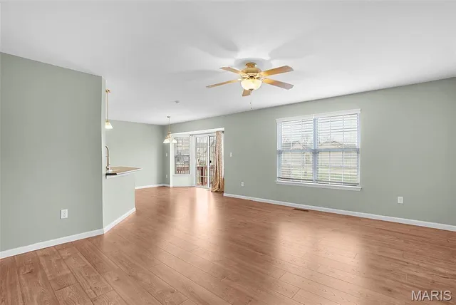 $296,000 | 2002 Chestnut Pines Court, St. Peters, MO 63376