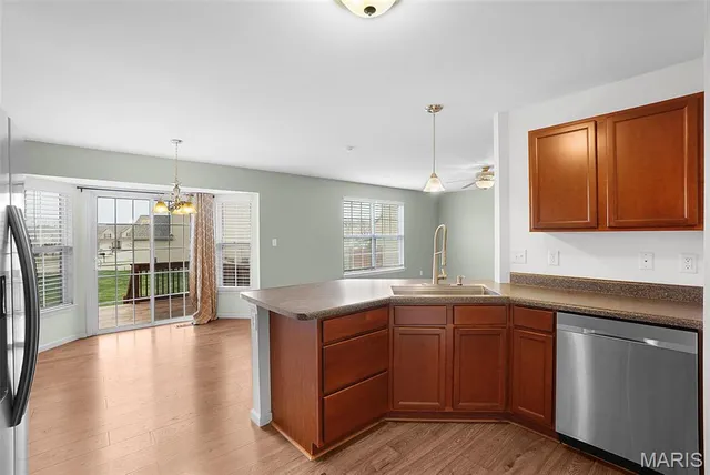 $296,000 | 2002 Chestnut Pines Court, St. Peters, MO 63376